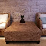 Vis Bed & Breakfast 3*