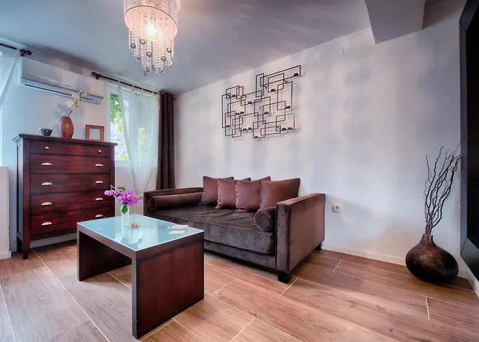 Vis Bed & Breakfast 3*