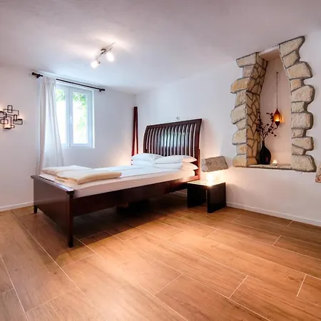 Vis Bed & Breakfast Vis